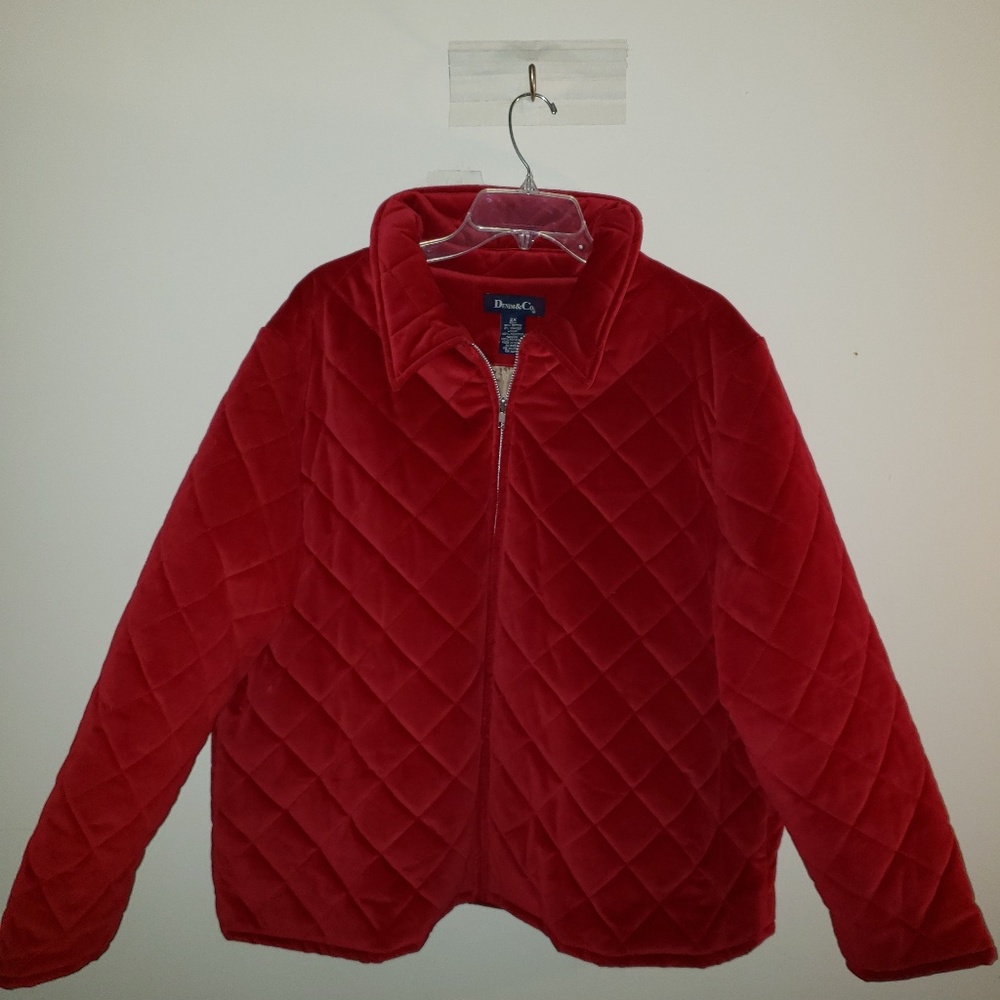 Denim & Co Quilted,  Puffer Full lined Red Coat.